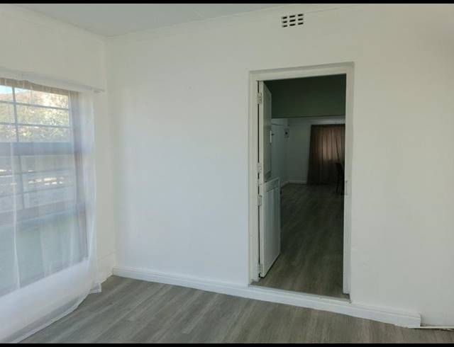 2 BEDROOM PROPERTY TO RENT IN BODORP